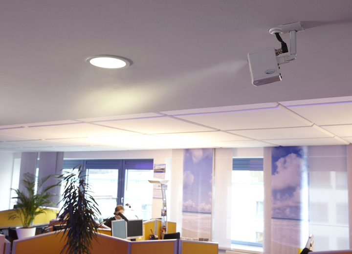 Oda içi sprey nemlendirici Oda içi sprey nemlendirici